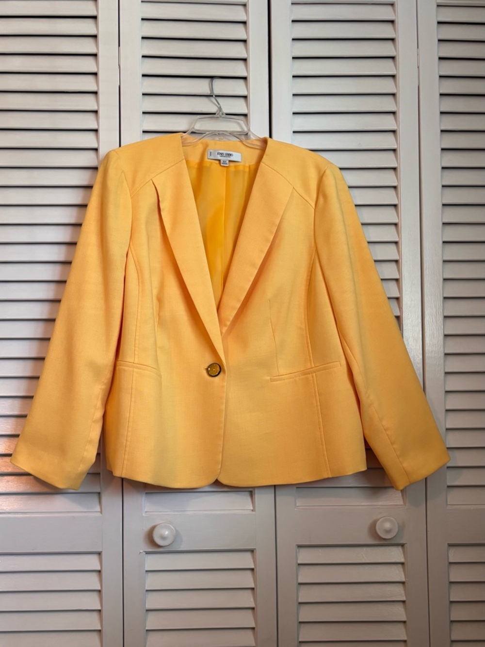 Jones Studio Canary Yellow Single-Button Blazer